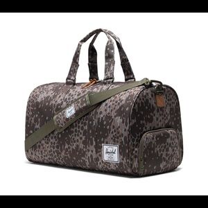 Herschel Duffle Bag